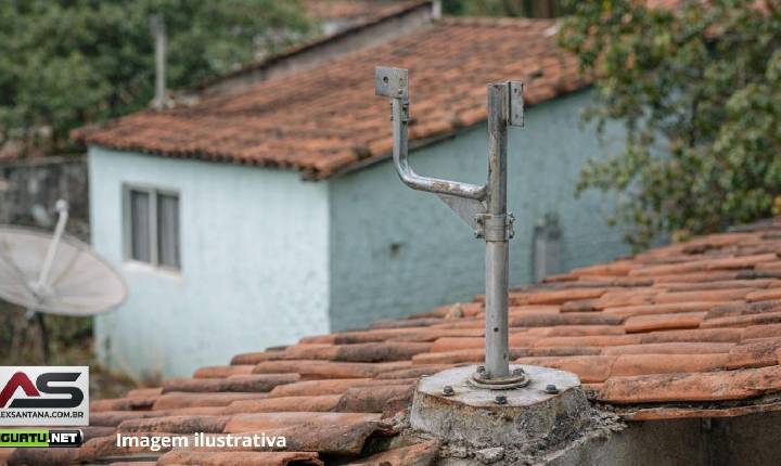 Antena parabólica é furtada de residência em Icó