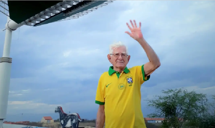 Cearense de 101 anos testemunha todas as Copas do Mundo e crê no hexa: ‘É pra ganhar’