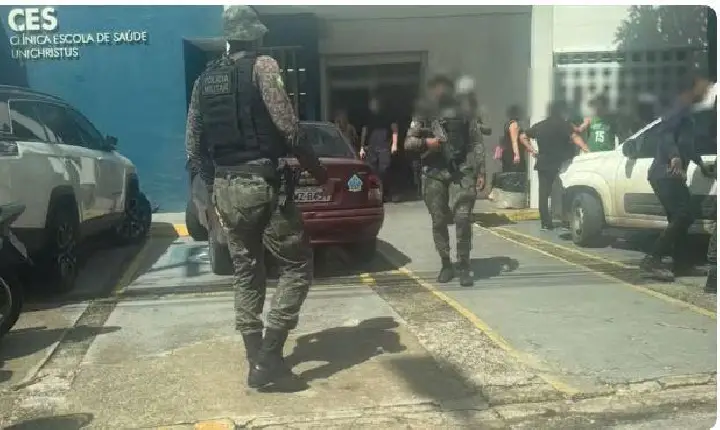 Dupla assalta pacientes de clínica escola em Fortaleza