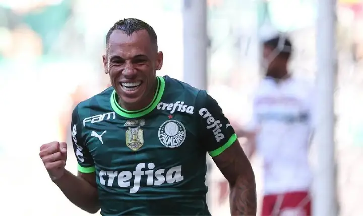 Fortaleza acerta contratação do atacante Breno Lopes, do Palmeiras; veja detalhes