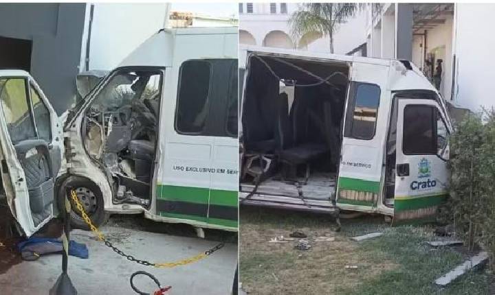 Motorista de transporte escolar perde controle e bate contra muro do Centro Cultural do Cariri, no Crato