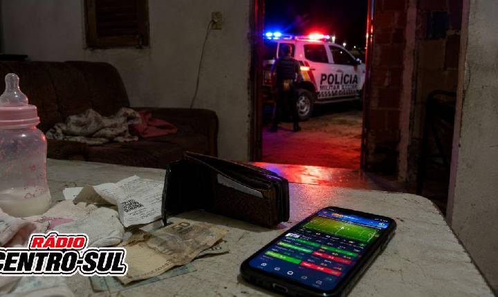 Mulher relata à PM que gastou salário-maternidade em apostas online e pede ajuda em Acopiara