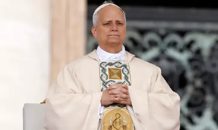 Papa Leão XIV critica tratamento a imigrantes e diz que são tratados pior que animais