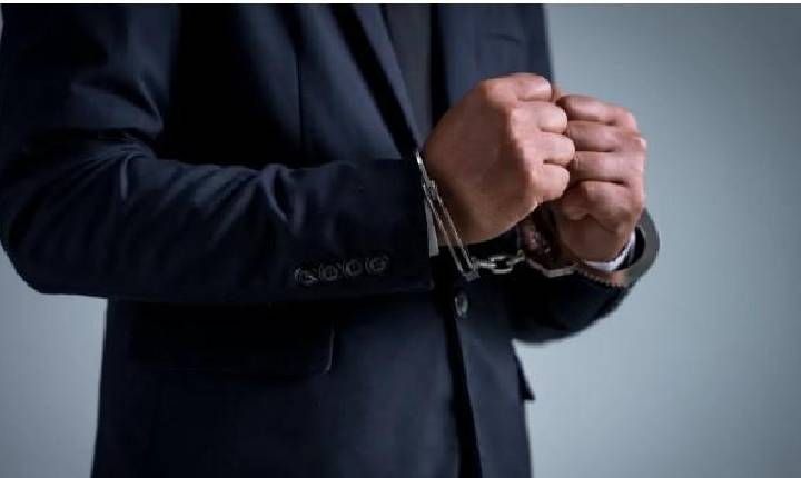 Pastor foragido por estupro de criança é preso durante pregação em igreja em Brasília