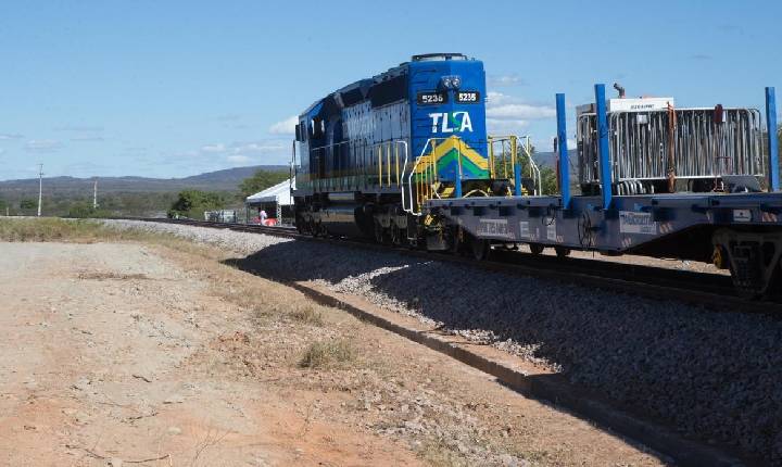 Primeira viagem da Transnordestina entre Bela Vista (PI) e Iguatu (CE) é adiada por falta de licença do Ibama