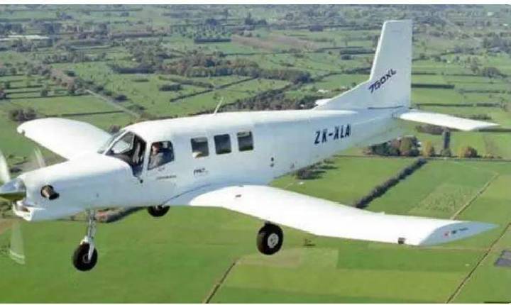 Queda de aeronave nos Estados Unidos mata 12 pessoas