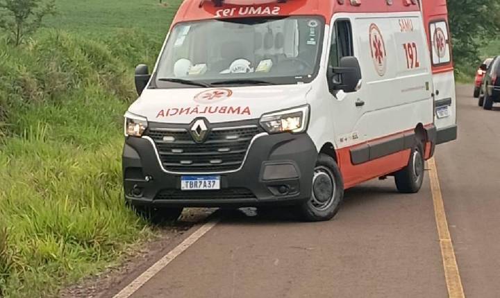 VÁRZEA ALEGRE — Carro capota na BR-230 e mulher fica ferida