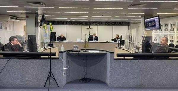 TRE-CE cassa diplomas de prefeito e vice-prefeito de Iguatu, ambos irão recorrer, assista a entrevista