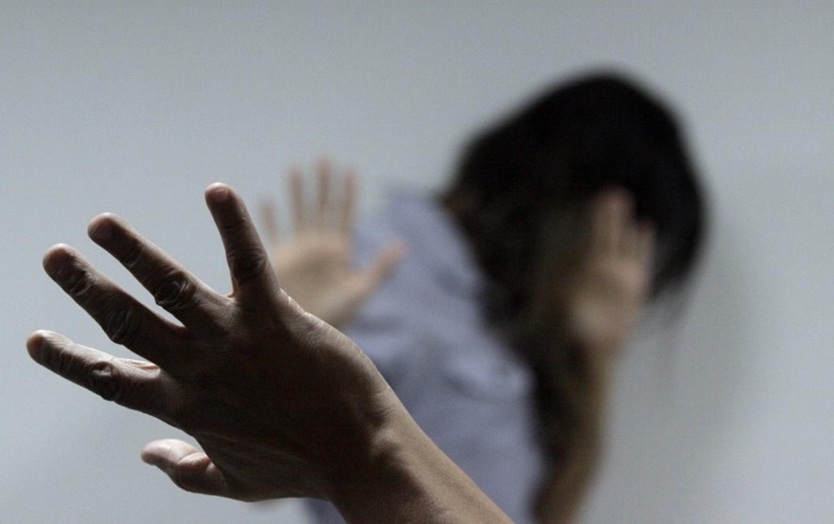 Adolescente é estuprada após marcar encontro por rede social