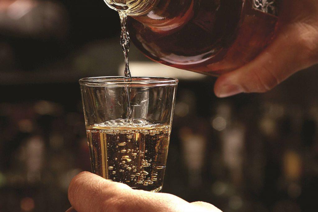 Aposta em Farias Brito para ver quem toma mais cachaça deixou um morto e outro grave