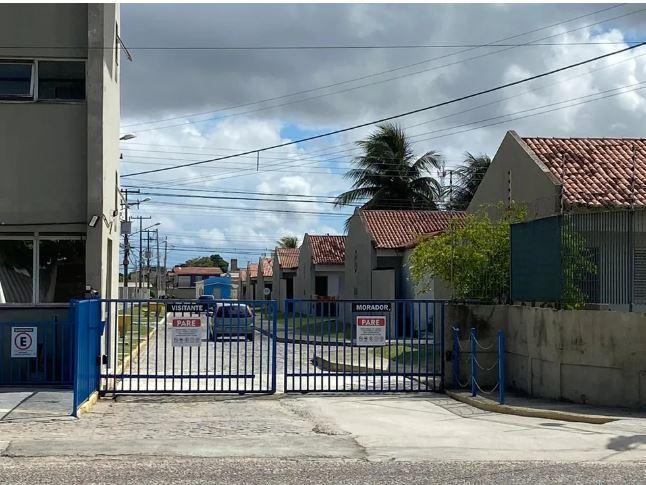 Criança de 4 anos é encontrada morta dentro de carro na Grande Natal
