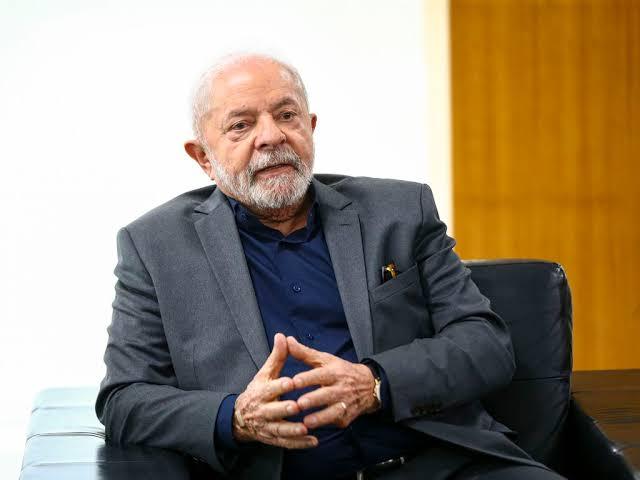 Lula cancela agenda e adia embarque para a China após quadro de 'pneumonia leve'