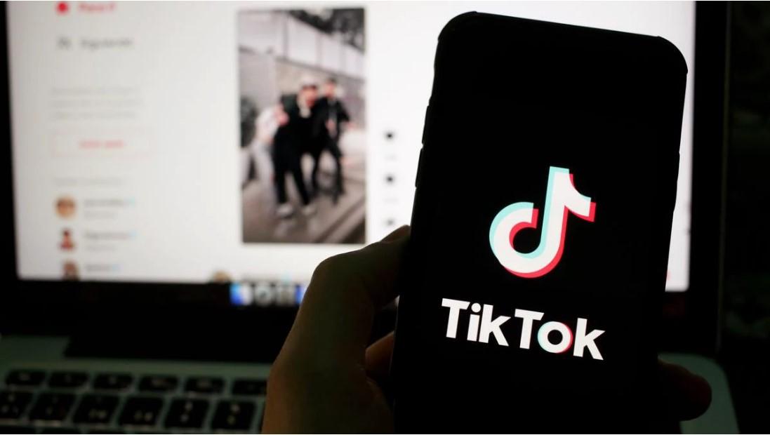 Posso ser demitido por publicar vídeos e dancinhas nas redes sociais? Veja o que diz a lei