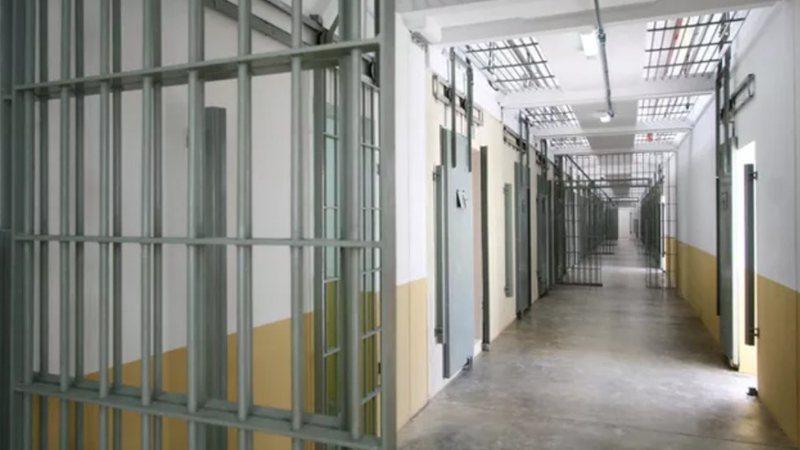 Preso passa em primeiro lugar para Direito em Universidade Federal