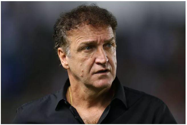 Cuca nega que tenha pedido demissão do Corinthians: 