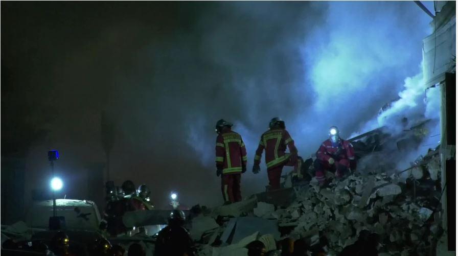 Edifício desaba após explosão e deixa oito desaparecidos na França