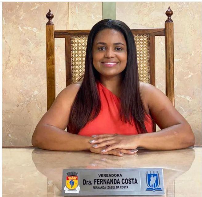 Filha de 'Beira Mar' é condenada e pode perder cargo de vereadora
