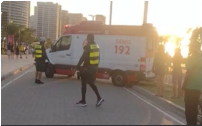 Criança de 1 ano é resgatada após afogamento na Praia do Náutico, em Fortaleza