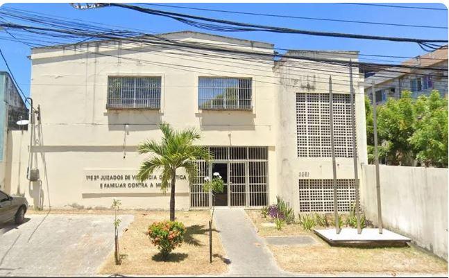 Policial é investigado por suspeita de estuprar mulher que buscou atendimento em juizado em Fortaleza