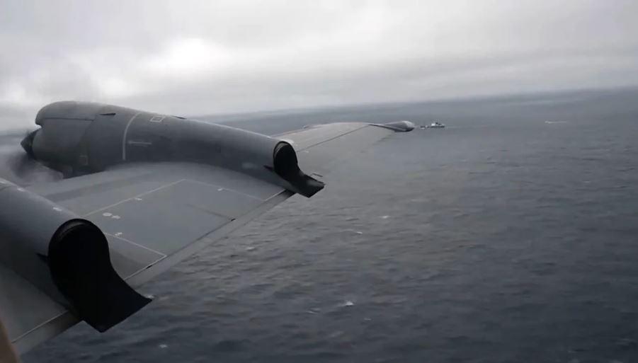 Destroços são encontrados em área de busca por submarino, diz Guarda Costeira dos EUA