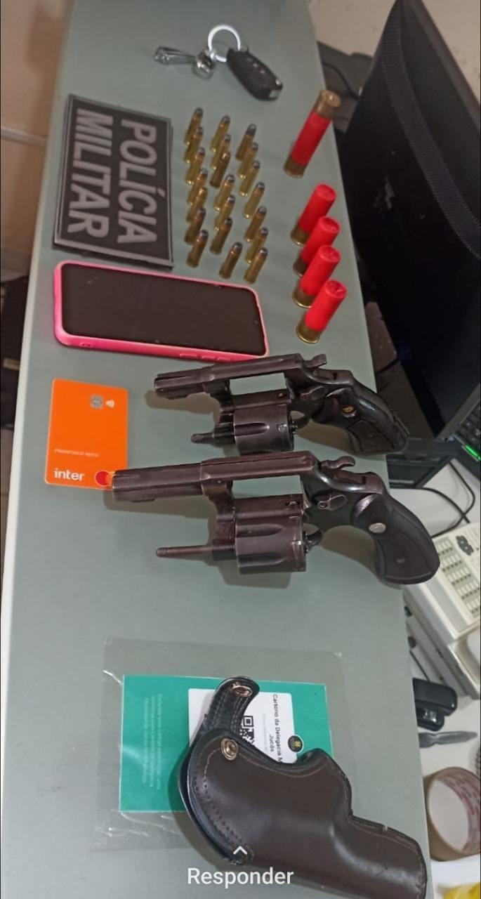 Armas apreendidas com o trio hoje