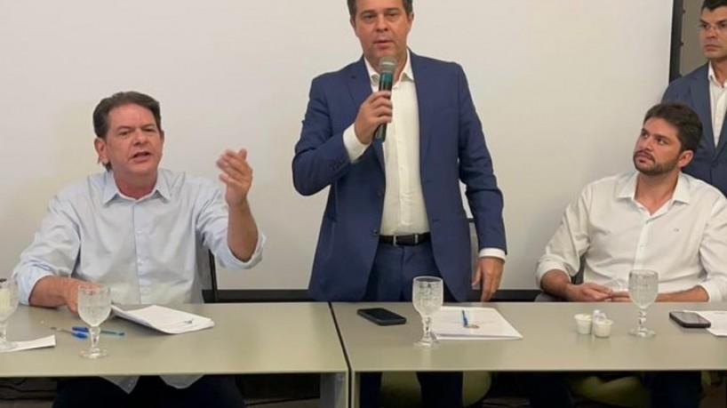 Lupi vem a Fortaleza e se reúne com Cid e André para definir comando do PDT