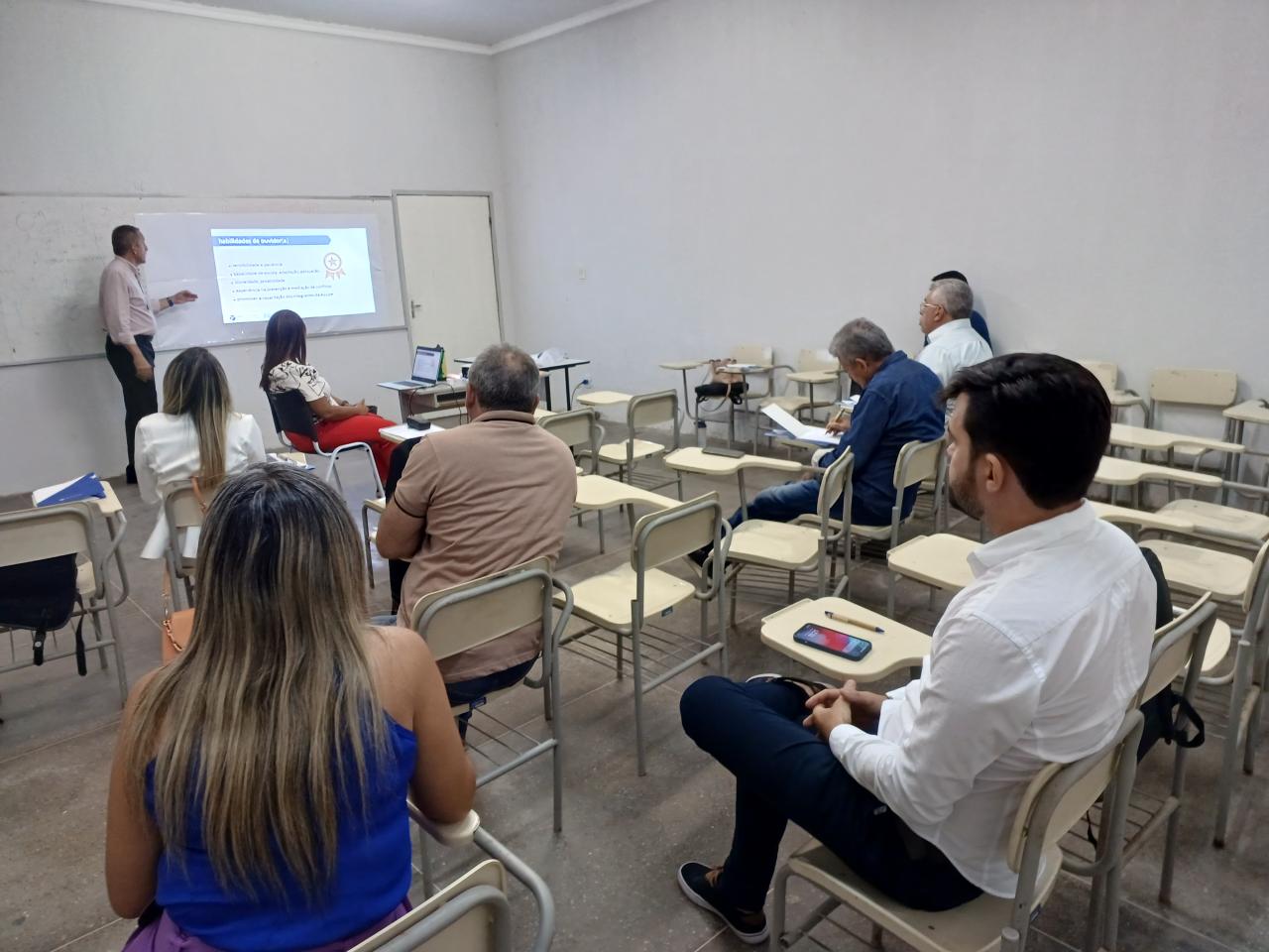TCEduc realiza seminário regional em Iguatu