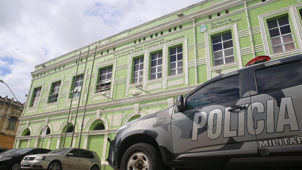 MP investiga participação de 12 PMs em desvio de carregamento com 400 quilos de drogas no Ceará
