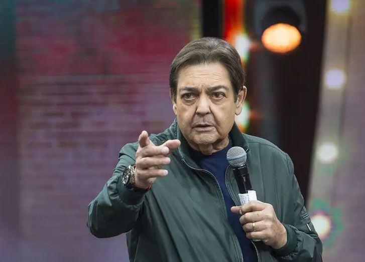 Faustão é internado em São Paulo com insuficiência cardíaca