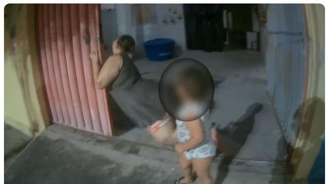 Mulher desmaia ao receber entrega e é socorrida por motoboy em  Juazeiro do Norte, no Ceará