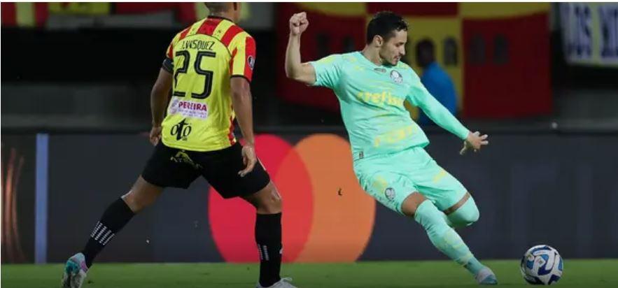 Palmeiras goleia  o Deportivo Pereira e igualará o que só Santos de Pelé conseguiu