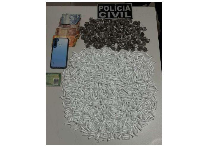 PC-CE prende homem em posse de 905 “pinos de cocaína” e 130 “trouxinhas” de substância análoga à maconha em Milhã