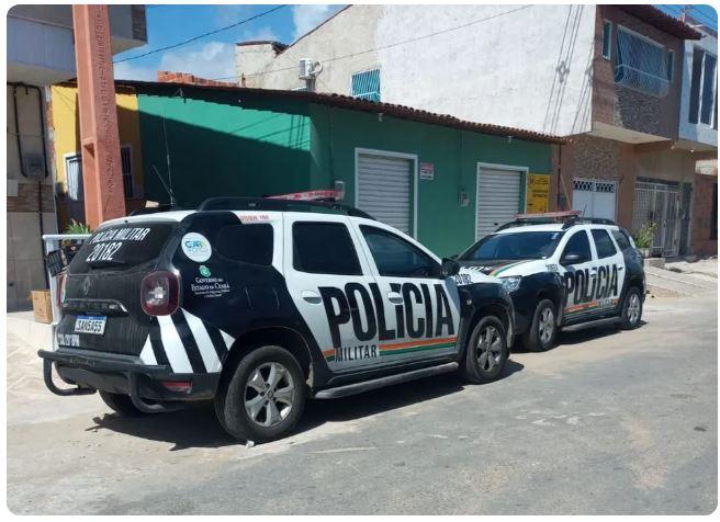 Casal é morto a tiros após ir tirar satisfação com ex-namorado da mulher em Fortaleza