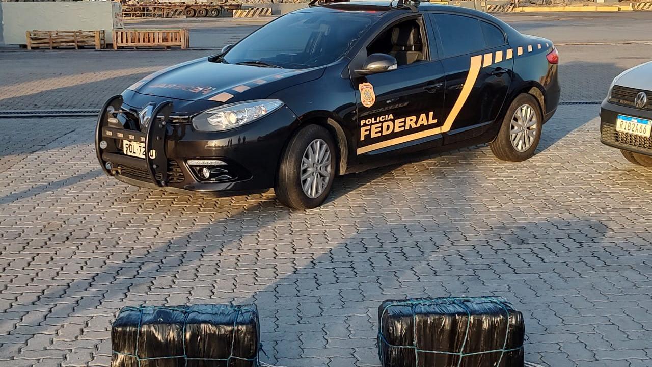PF apreende 55 quilos de cocaína em navio atracado no Porto do Pecém em Fortaleza