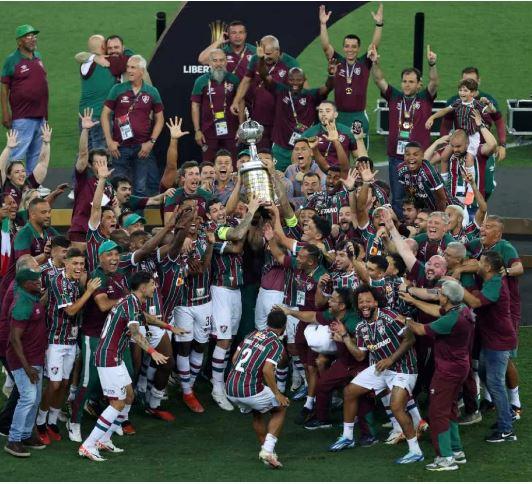 Fluminense derrota Boca Juniors na prorrogação e conquista primeira Libertadores