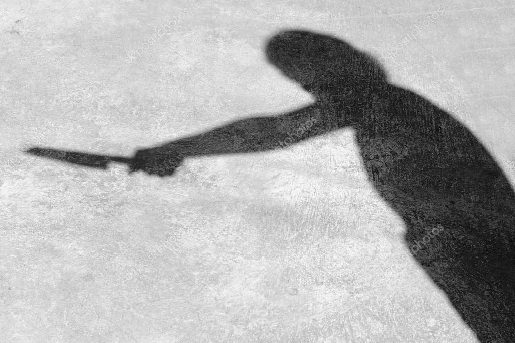 Homem é acusado de ameaçar populares com uma faca em Iguatu