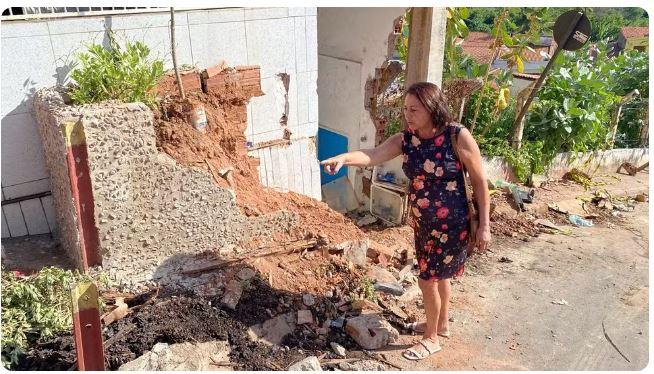 Caminhão que matou família em Baturité também destruiu casa e quase atropelou mulher vizinha