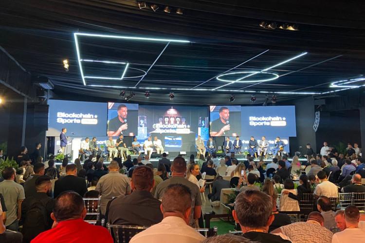 Com Zico e Romário, multinacional apresenta projeto esportivo ousado no interior do Ceará