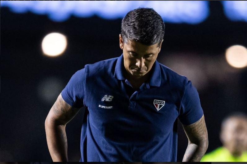 Após 4 meses,Thiago Carpini é demitido do São Paulo