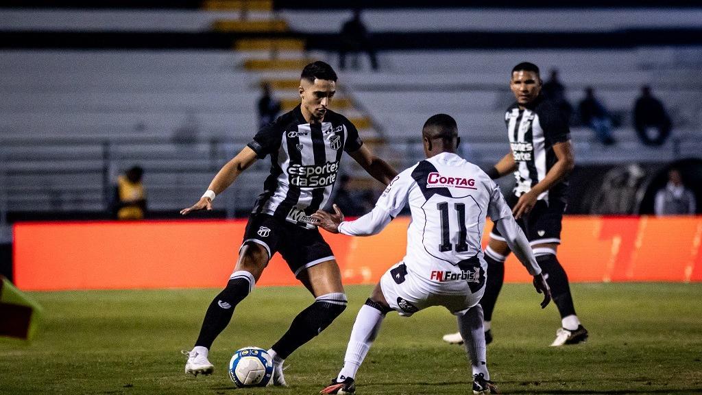 Ceará perde para a Ponte Preta por 3 a 1 em Campinas e chega ao 4º jogo sem vencer na Série B