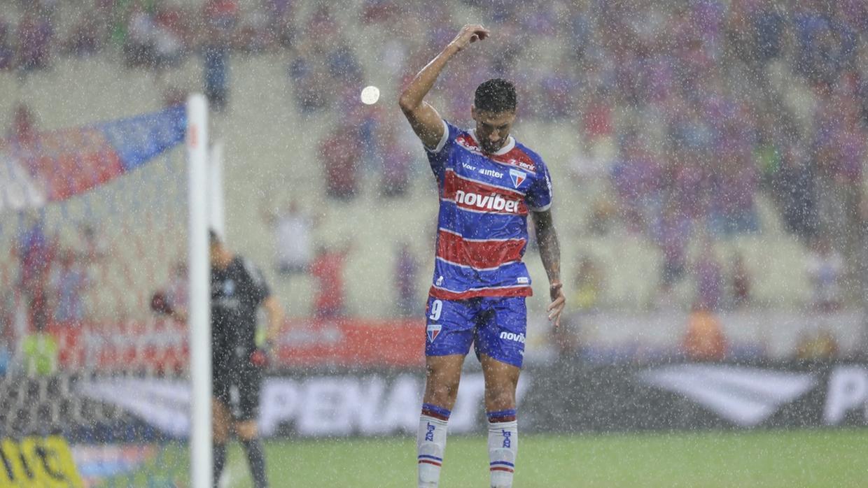 Fortaleza bate o Grêmio no Castelão e volta a vencer na Série A