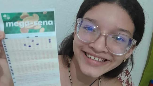 Menina de 11 anos acerta números da Mega-Sena, mas pais não fazem aposta em Alagoas