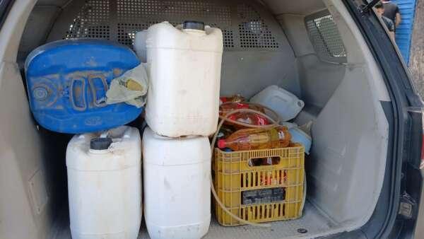 Suspeitos em posse de combustível armazenado de forma irregular são presos pela PCCE em Senador Pompeu no Ceará