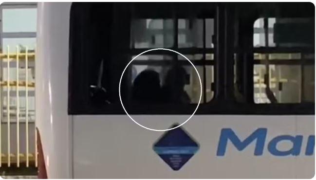Motorista pede para passageira descer e faz sexo com mulher dentro de ônibus em Fortaleza