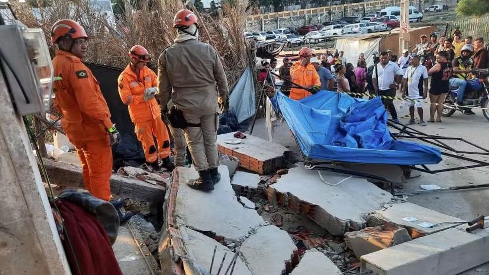 Criança de 03 anos e idoso de 71 anos morrem em desabamento de muro, após colisão de ônibus, em Canindé