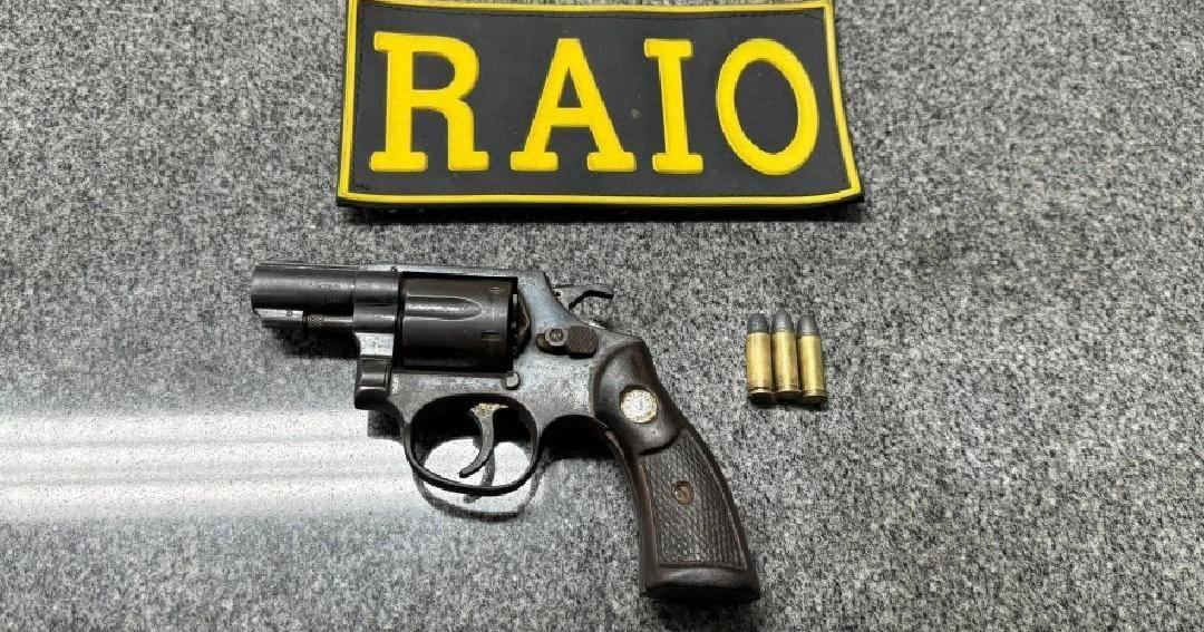 Polícia Militar apreende arma de fogo durante ação em Acopiara no Ceará