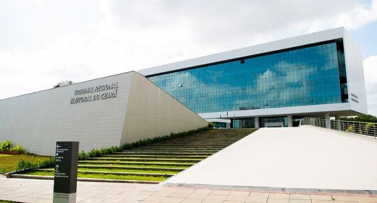TRE inaugura unidades em Cariús, Quixelô e em outras 12 cidades do interior para facilitar atendimento aos eleitores, no Ceará