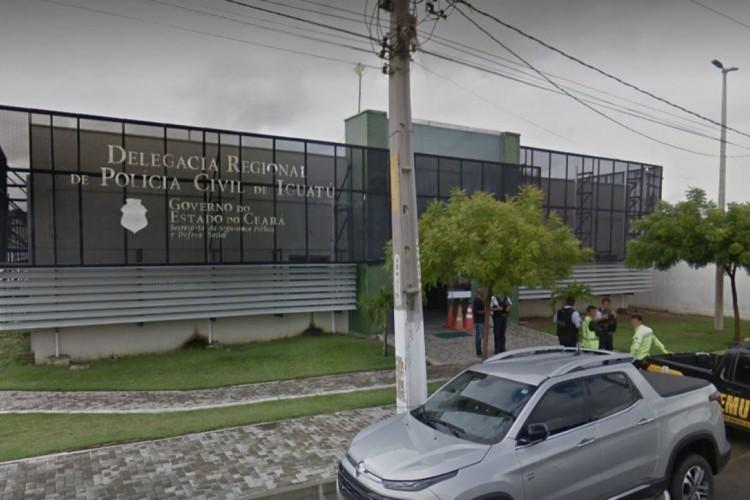 Após confusão no Cedro, adolescentes são levados para a Delegacia Regional de Iguatu
