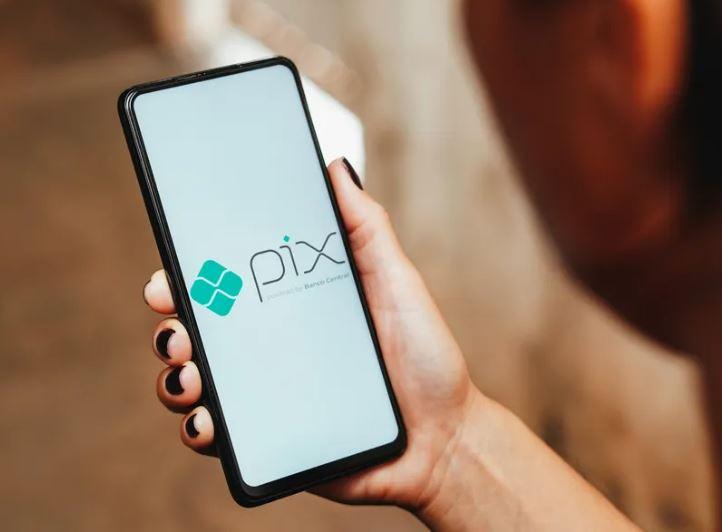 PIX por aproximação começa a funcionar nesta semana; entenda como fazer