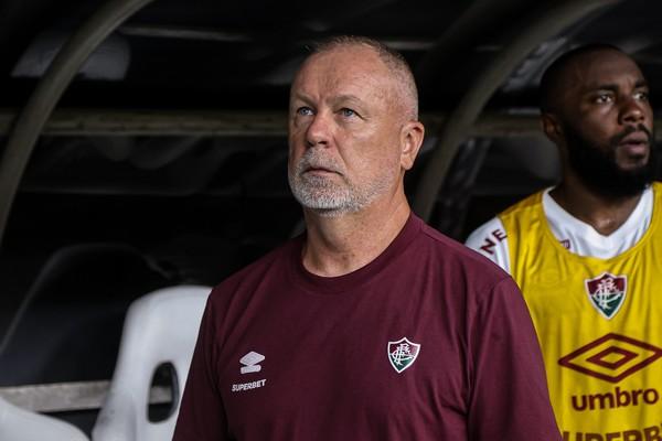 Caiu primeiro treinador no brasileiro, Mano Menezes é demitido do Fluminense